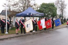 Poczty sztandarowe przy maszcie
